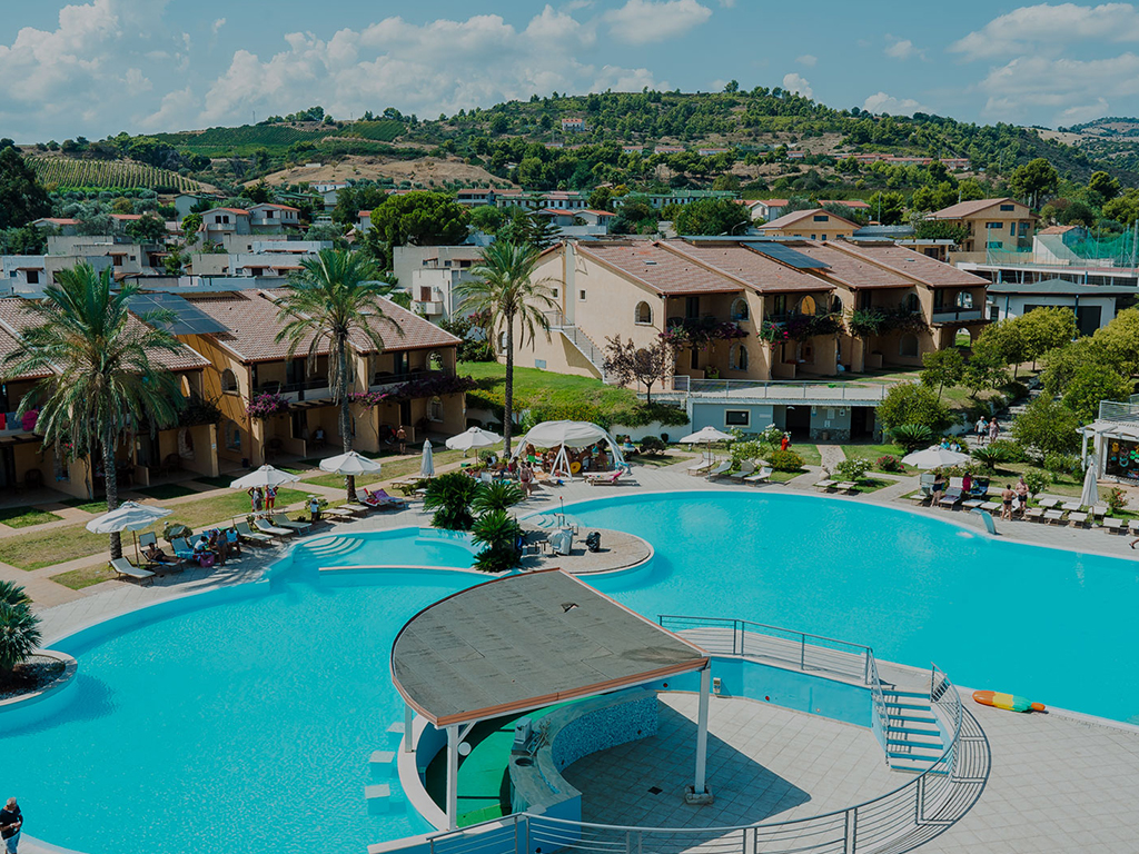 relais capo spulico calabria piscina giorno